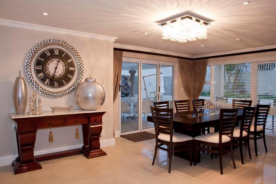 Forest Manor Boutique Guesthouse Umhlanga Rocks Extérieur photo