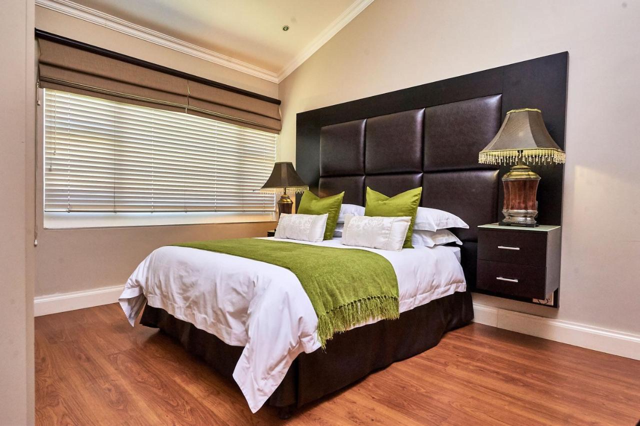 Forest Manor Boutique Guesthouse Umhlanga Rocks Extérieur photo