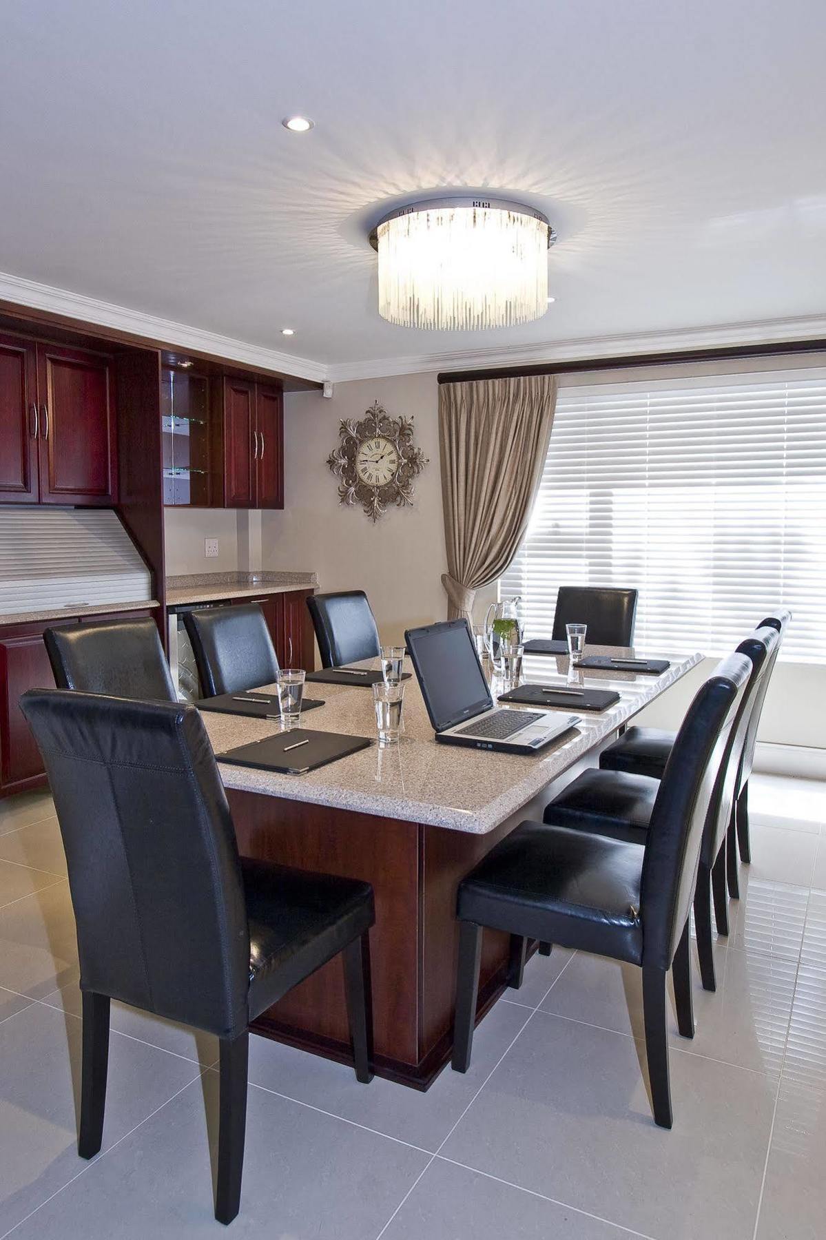 Forest Manor Boutique Guesthouse Umhlanga Rocks Extérieur photo