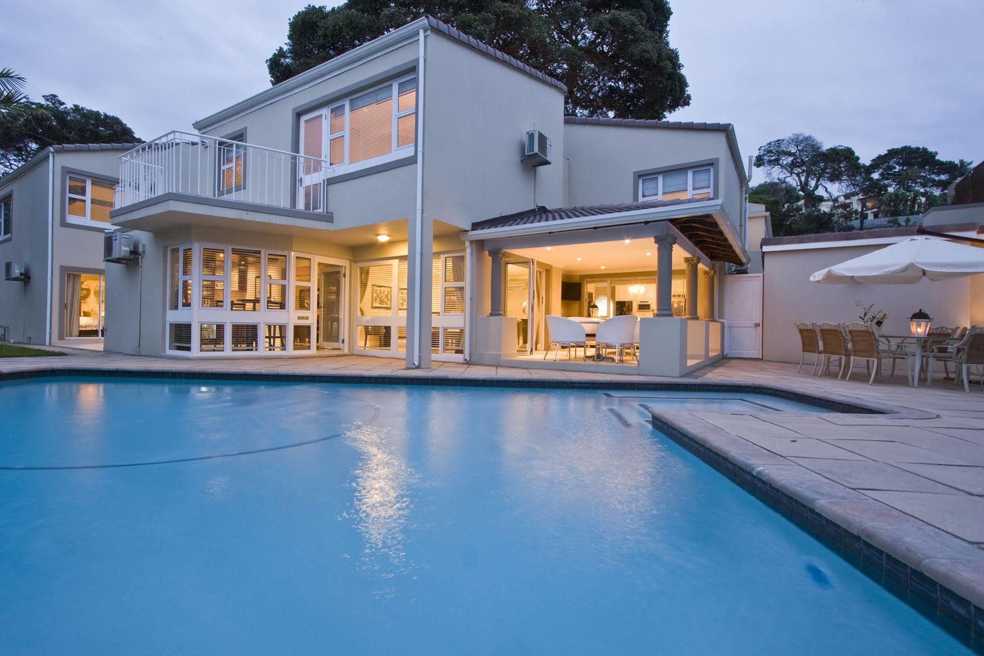Forest Manor Boutique Guesthouse Umhlanga Rocks Extérieur photo