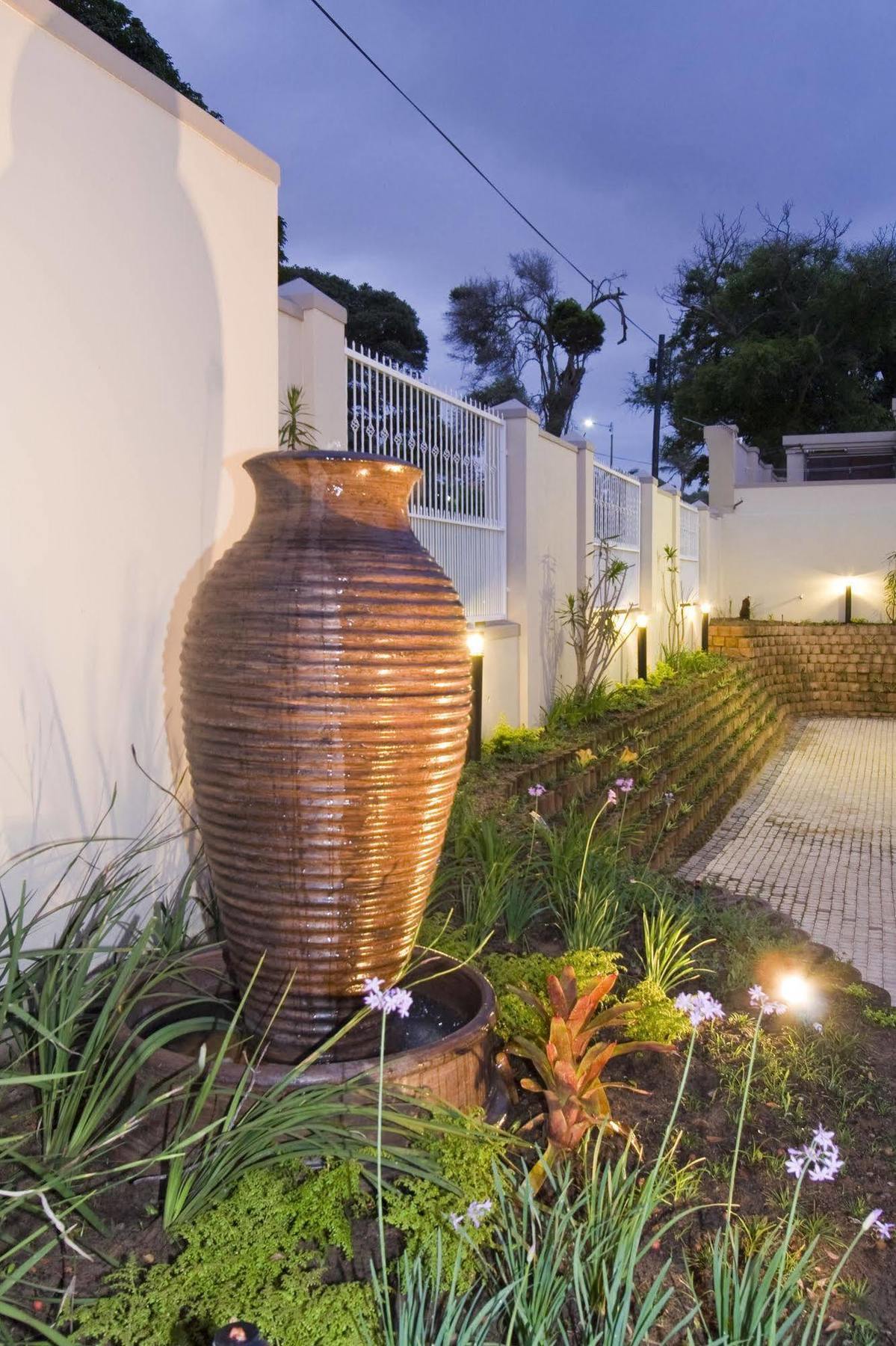 Forest Manor Boutique Guesthouse Umhlanga Rocks Extérieur photo